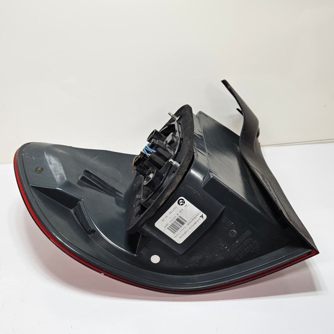 2011-2013 BMW X5 E70 Taillight 7227790 OEM  X5 E70 and E70 LCI