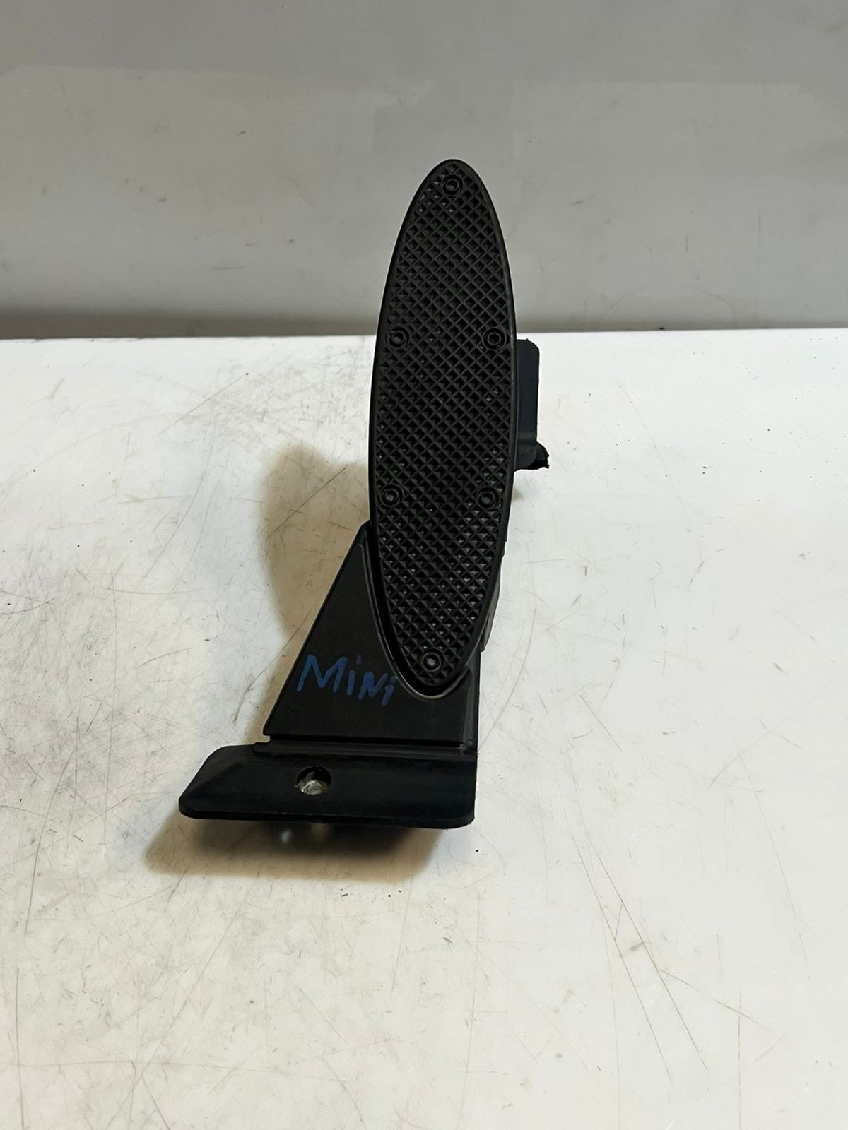 2007-2013 Mini Cooper R56 R55 R57 R60 Accelerator Pedal Position Sensor 6853178