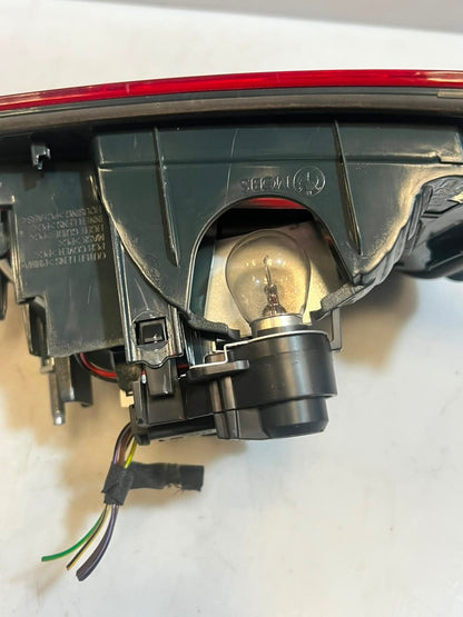 2012-2015 BMW 3 Series F30 320i 328i Rear Left Inner Taillight Assembly 7259915