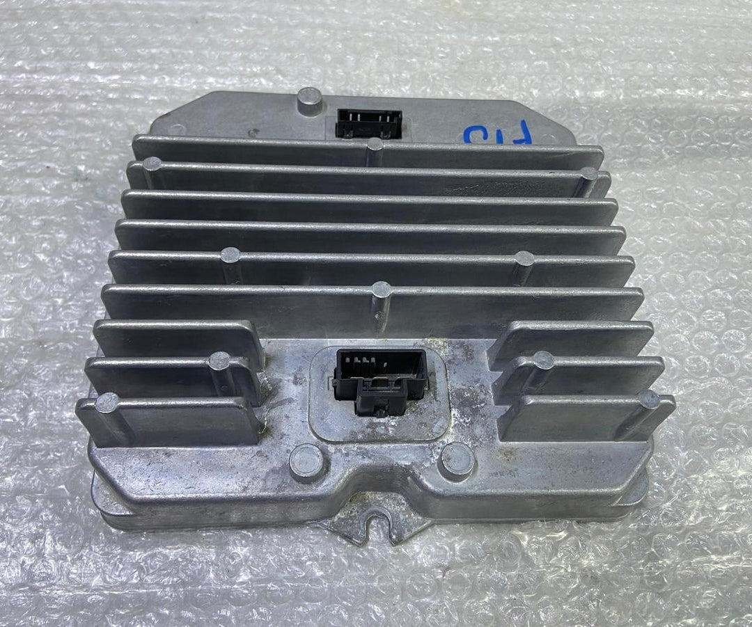 OEM BMW F15 X5 VOLTAGE CONVERTER CONTROL MODULE 9329336