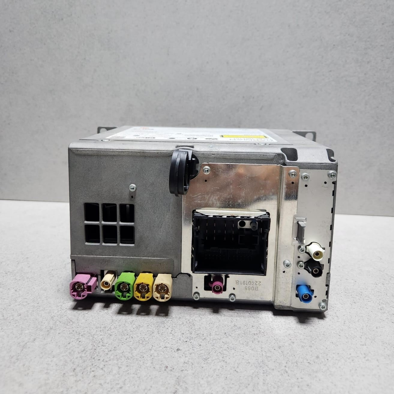 2013-2018 BMW X5 Navigation Head Unit 9351670 X5 F15 X6 F16 3 Series F30 5Series