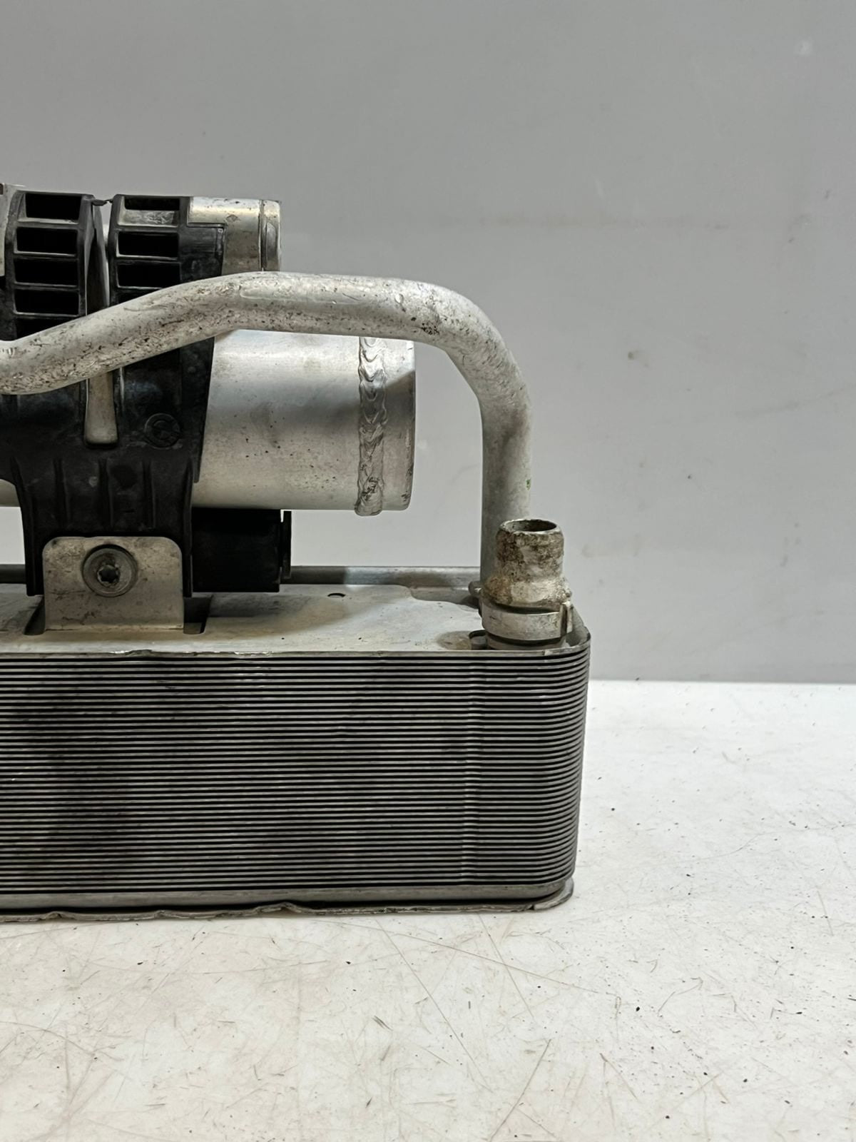 2018 BMW 320i F20 F21 F22 F23 F30 Air Conditioning Condenser With Drier 9471521