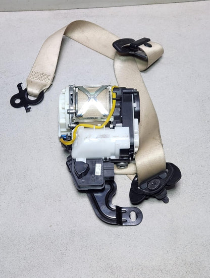 BMW Upper Seat Belt Front Right 7430118 5 Series G31 540iX