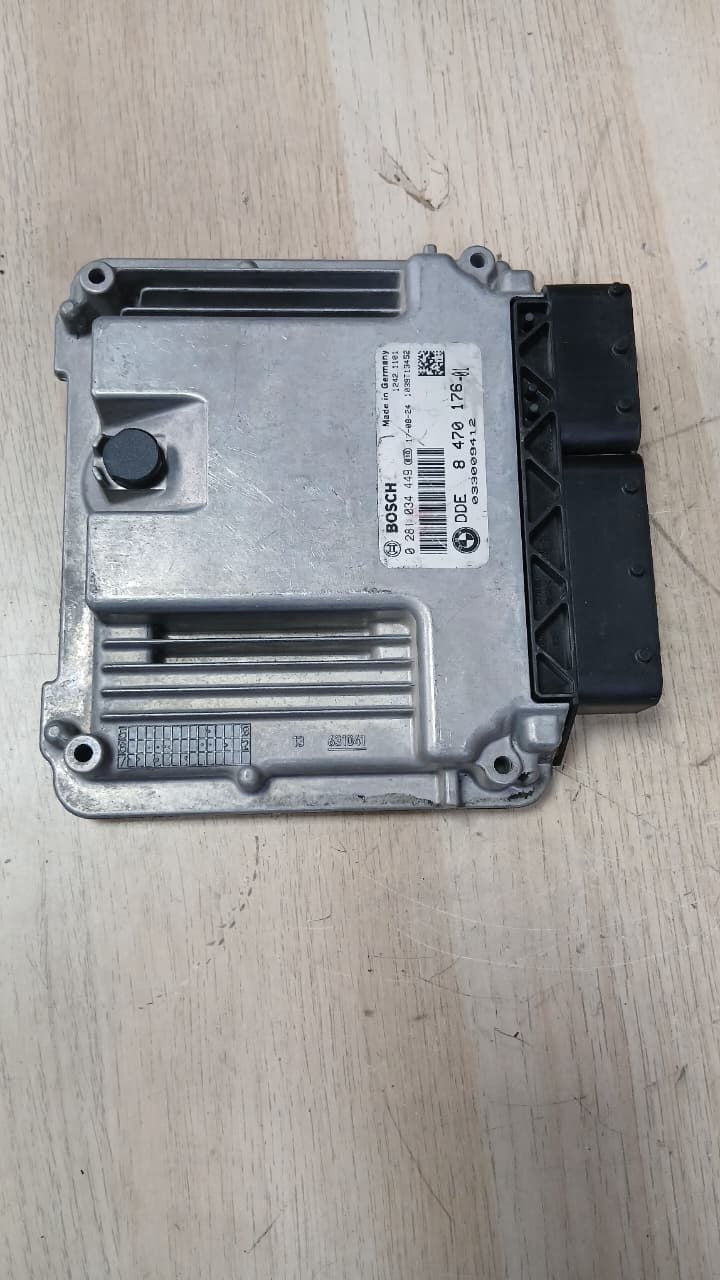 BMW Engine Control Unit 8470176 F30 F31 F35 and 1 Series F20 F21 2015-17 B47 ECU