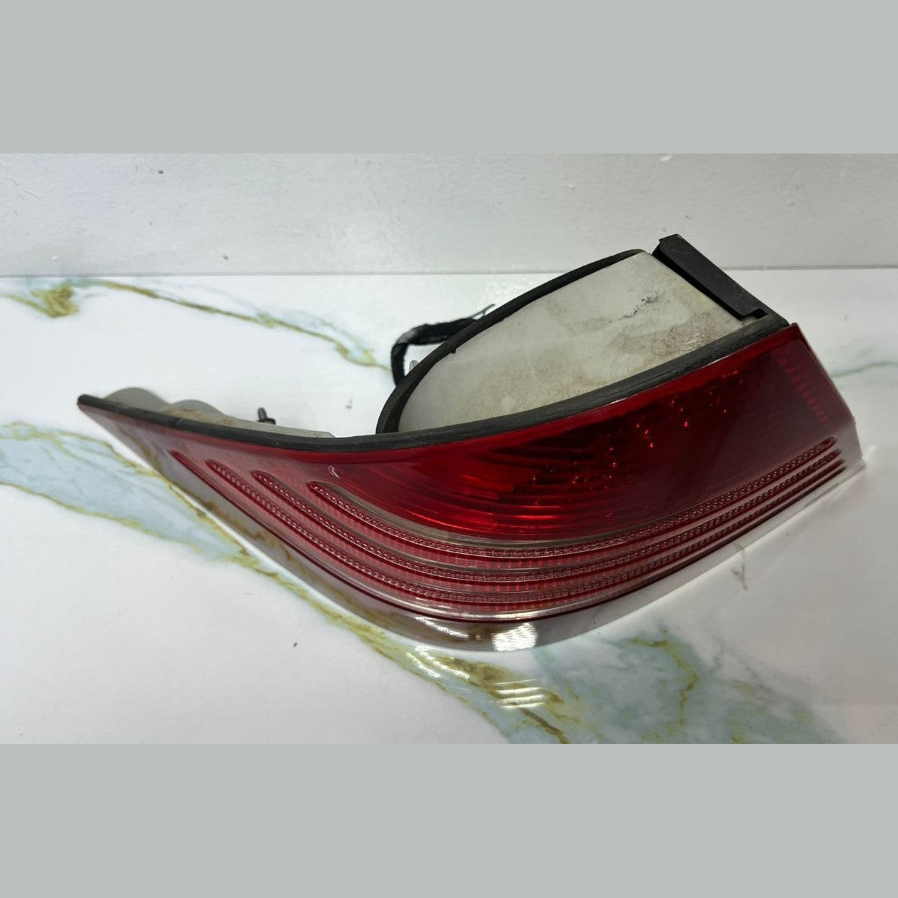 1999-2005 Mercedes W220 S-Class Rear Left Side LED Tail Light Brake Stop Lamp