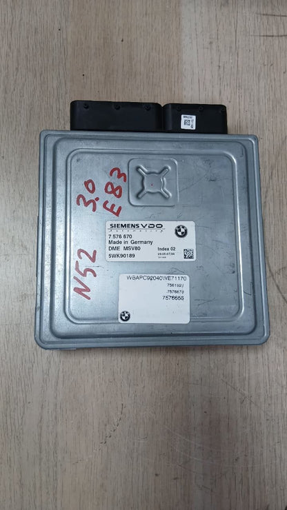 2007-2013 BMW E83 X3 3.0 N52N Engine Control Module 7576670 ECU