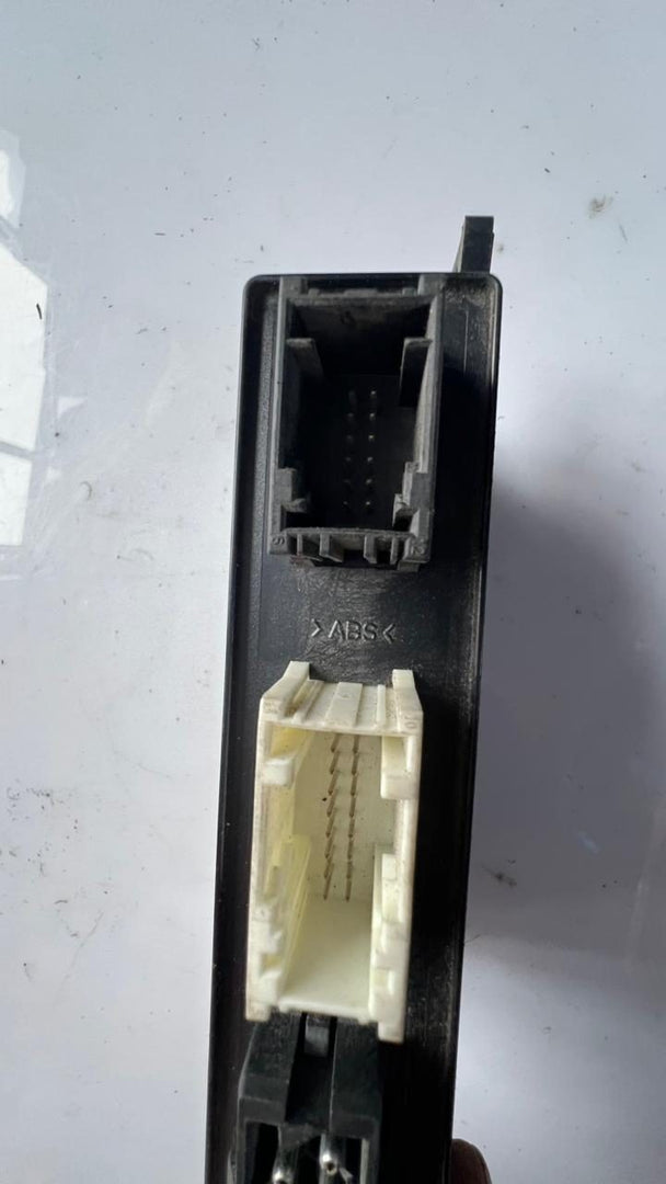 BMW Door Module Control Unit 8378764  E39 5 Series