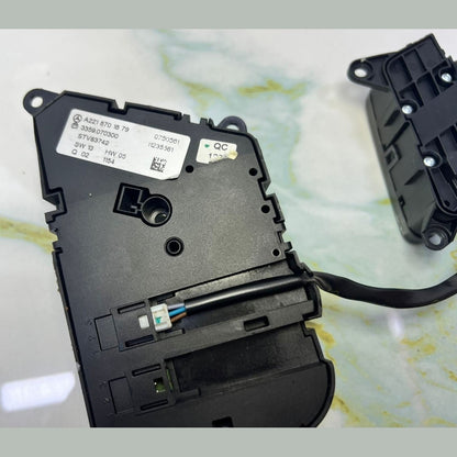Mercedes-Benz Front Passenger Seat Control Switch Unit A221 8701879 W221 S-Class