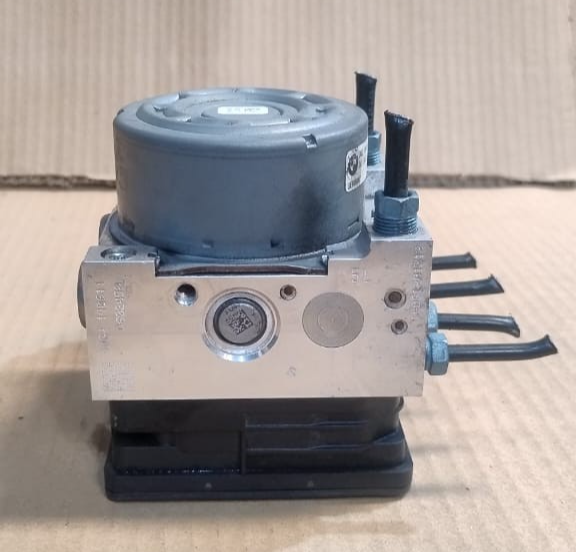 BMW F20 F21 F30 F31 HYDRO ABS  BRAKE BRAKING UNIT PUMP 6869725 -  6869726