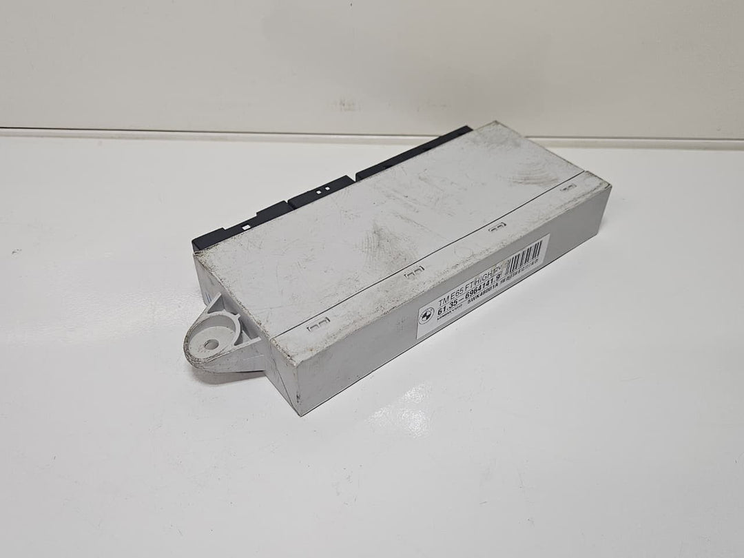 2004-2008 OEM BMW 750Li Left Front Driver Door Control Module Unit 6964141
