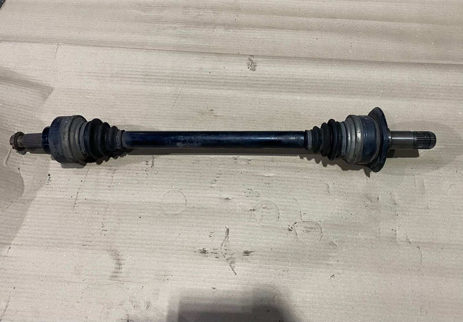 2012-2015 BMW 335i Rear Axle Shaft 7597686 F30 3 Series and F20 F22 F33 4 Ser FO