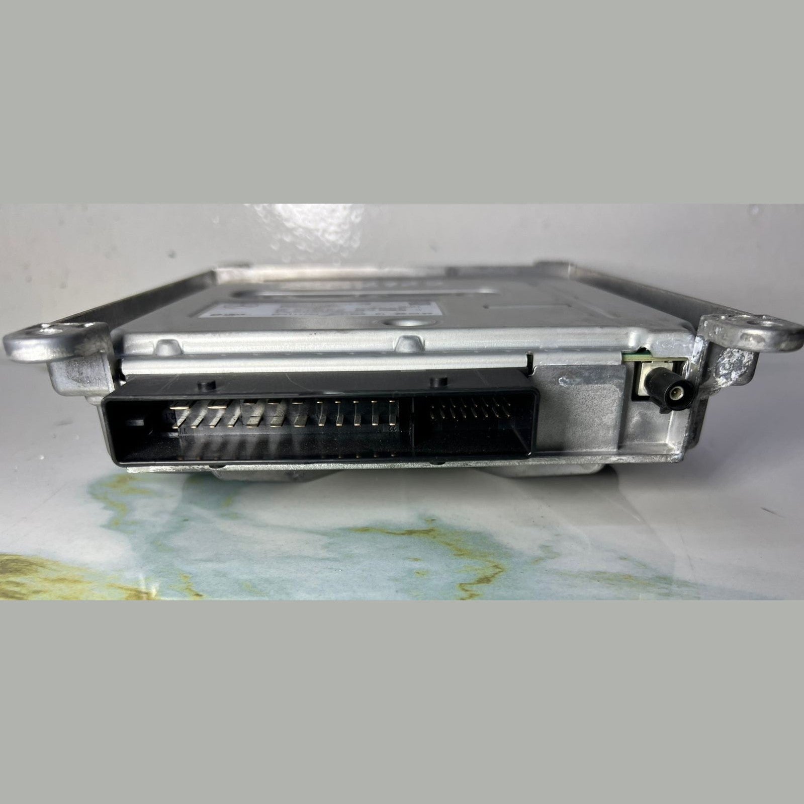 Mercedes-Benz Radio Amplifier A2139004435 E-Class W213 S-Class W222.