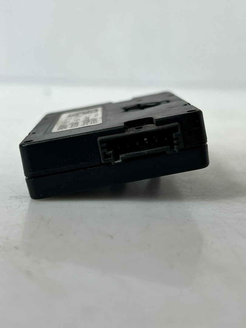 2011-2017 BMW X3 F25 F26 Antenna Noise Suppression Filter 9202997 OEM