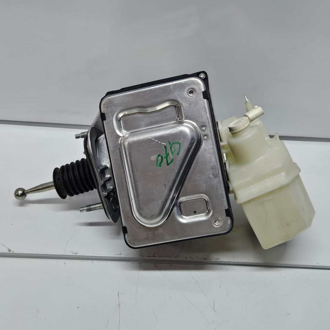 OEM BMW G70 and iX i20 Brake Pump Abs 5A4FC24 BMW braking system