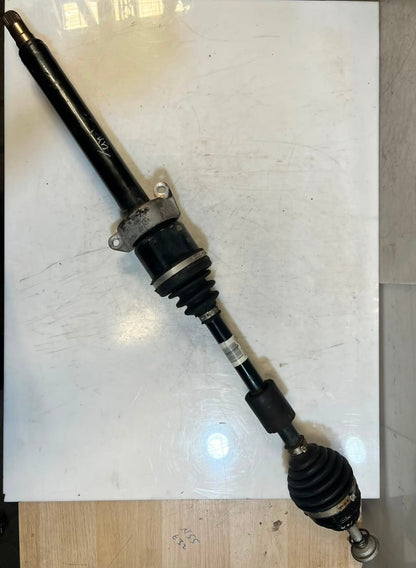 2015-2022 BMW 1' 2' F45 F46 X1 F48 F52 X2 F39 Front Driveshaft 8657704 OEM