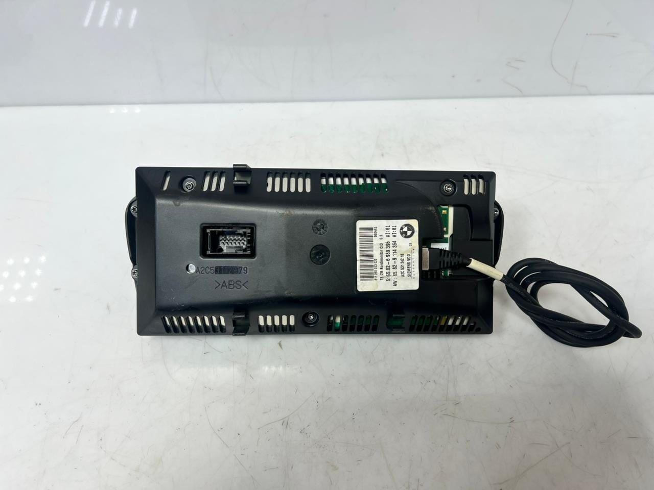 2006-09 BMW E60 E61 550i 650i M5 M6 8.8" Navigation Display Screen 6989396 OEM