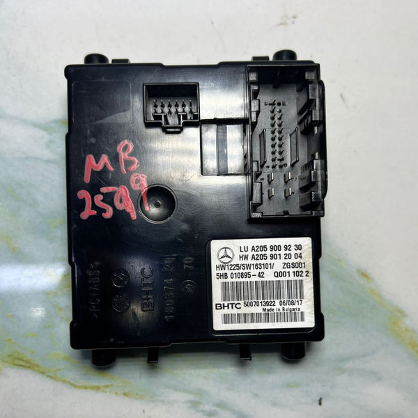 2018 Mercedes C43 AMG Air Conditioning Control Module A2059009230 W205 W253 GLC