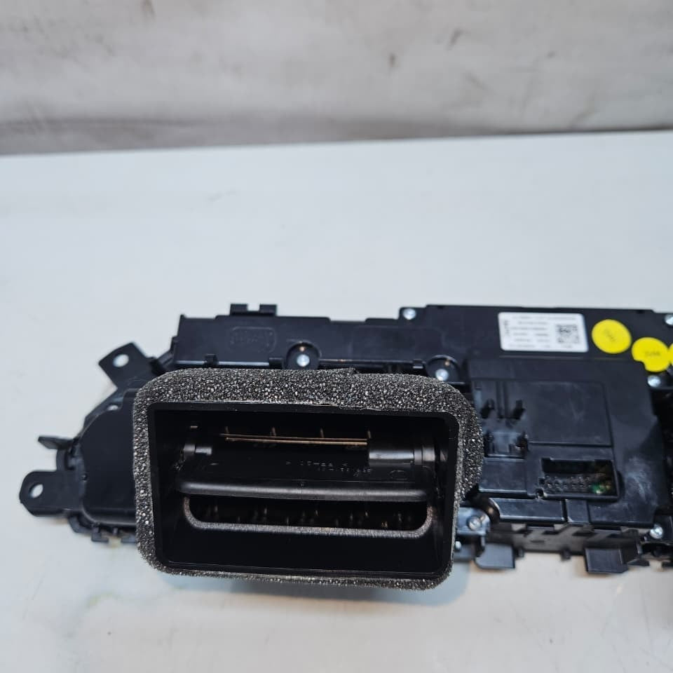 OEM BMW 2 Series F44 Gran Coupe Climate Control Unit 4A0EDE7