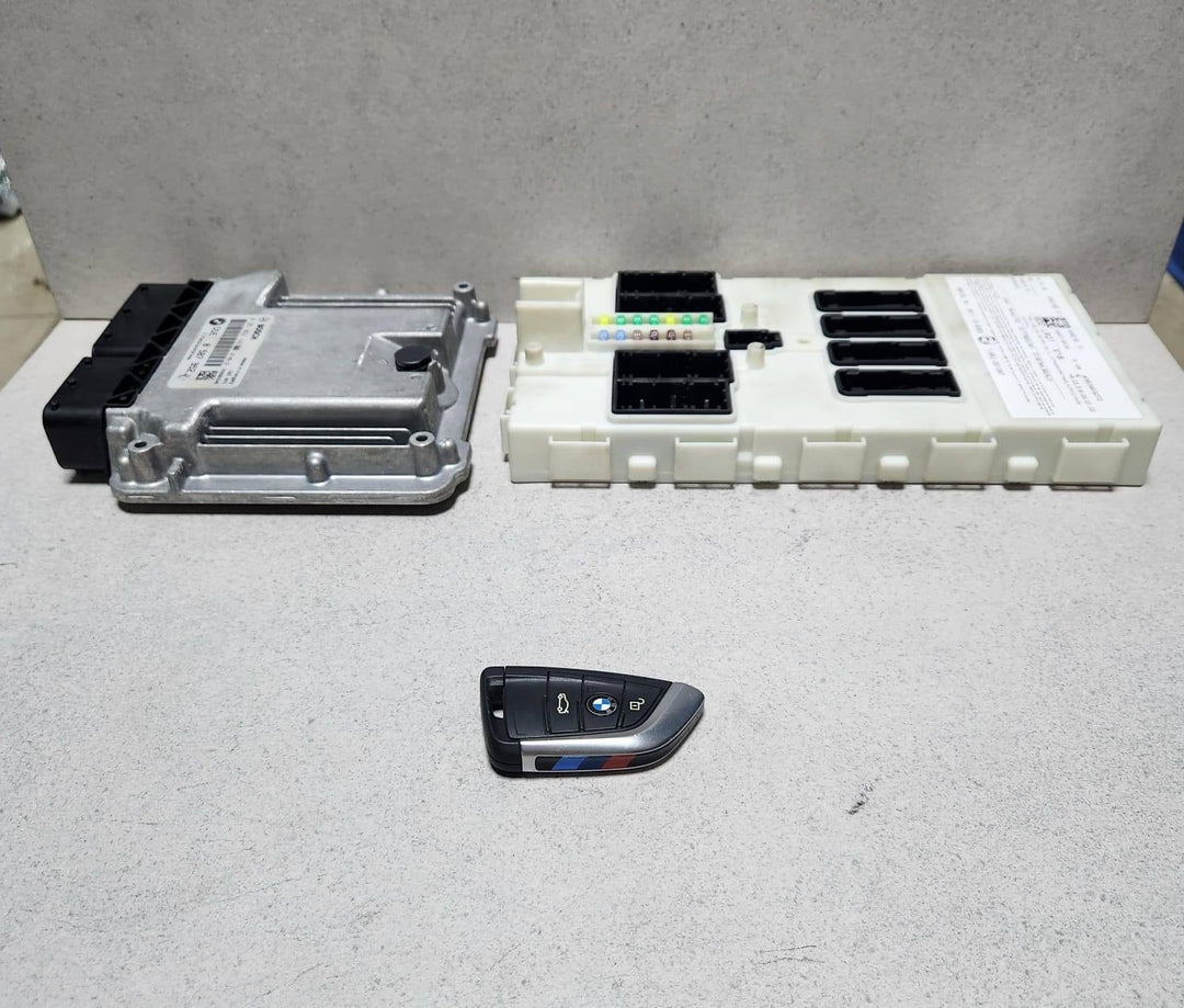 BMW Engine Control Unit 85879521 Series F20 F21 F10 2.0d B37D20A ECU SET 