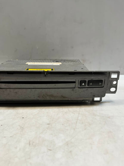 BMW  7 Series E65 E66 Radio Cd Player Dvd Player Navigation SYSTEM 6935623