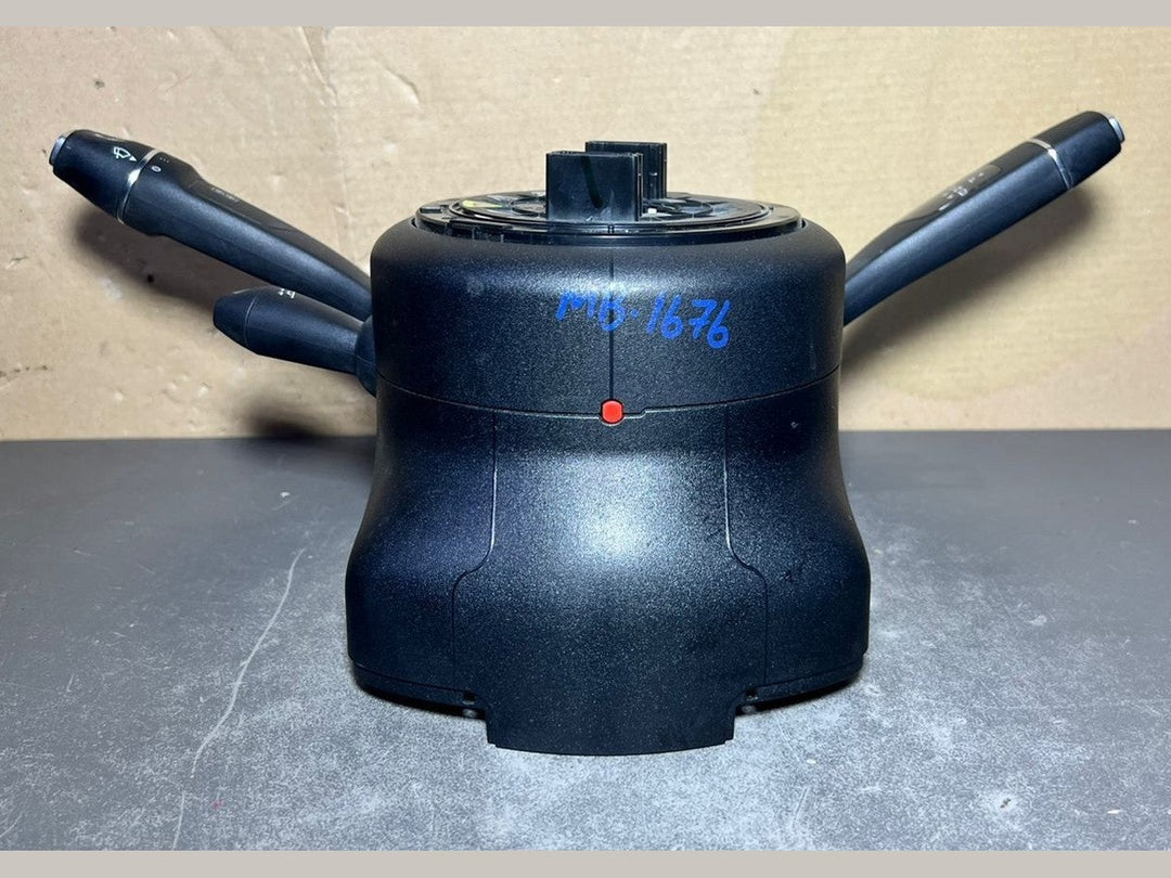 15-20 Mercedes W213 Steering Column Control Switches Assembly A213 9002923