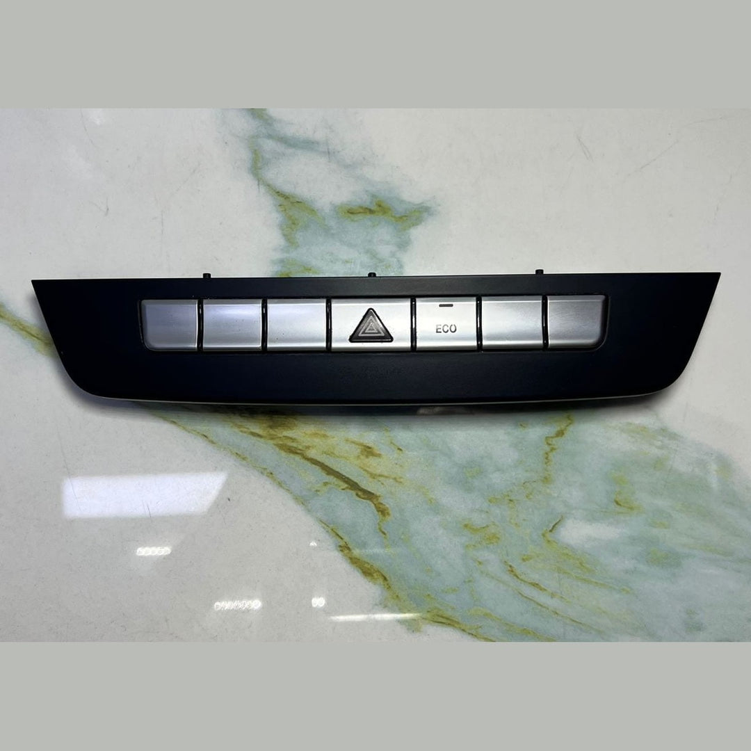 Mercedes Hazard Warning Light Switch A2049058201 C-Class W204