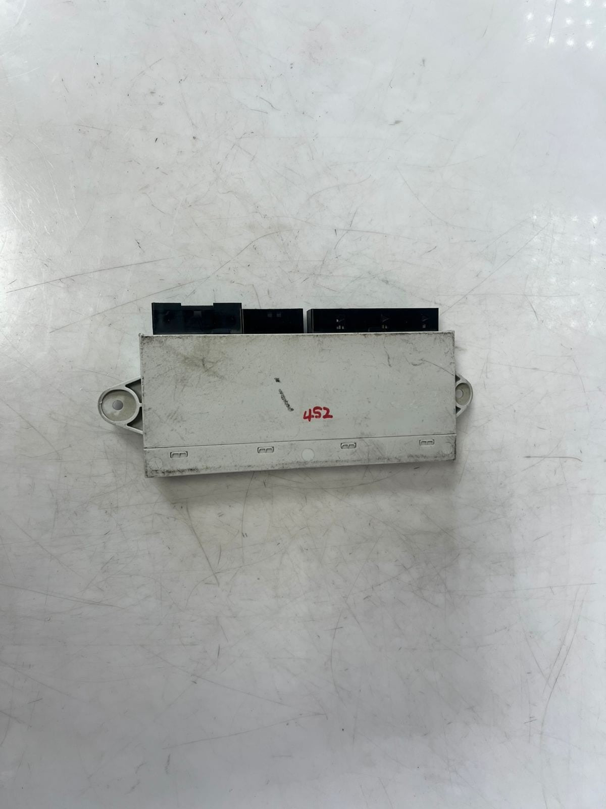 2004-2005 BMW 745i 7 Series E65 E66 Door Control Module 6958452 OEM