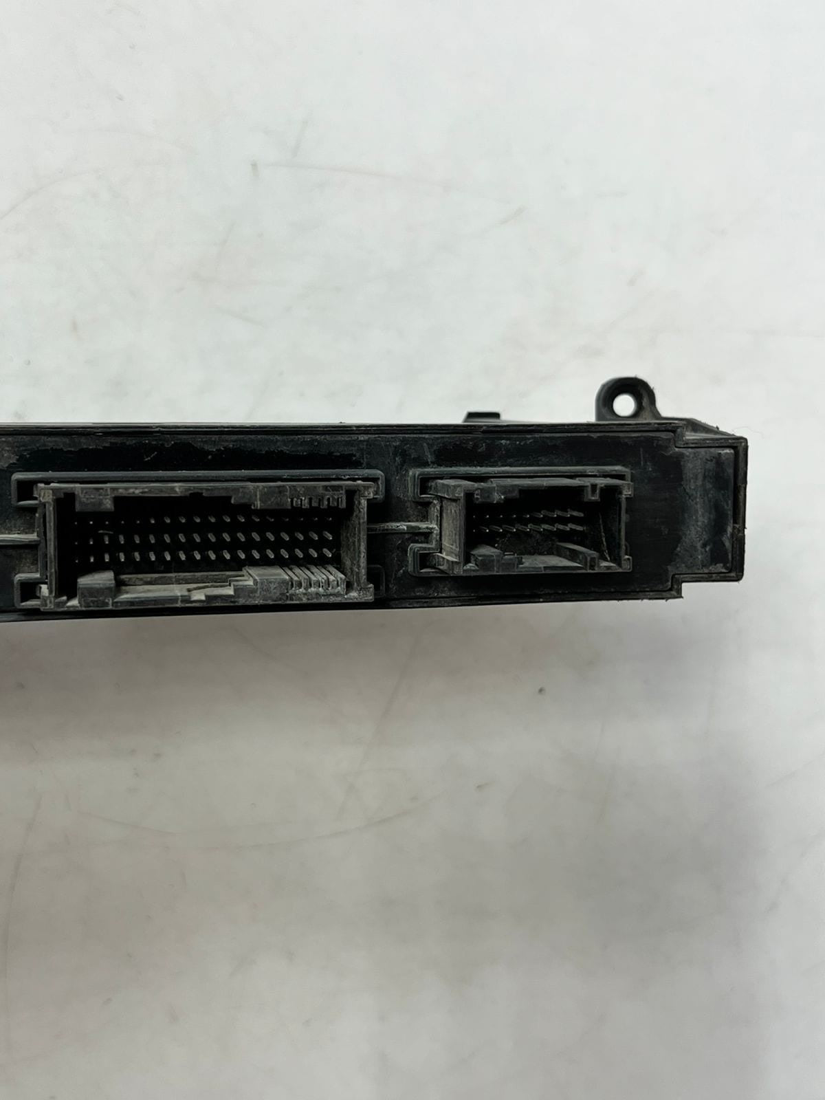 BMW 528i 535d 535i 550i 740Li 750i Fuse Junction Box Control Module 9267456 OEM