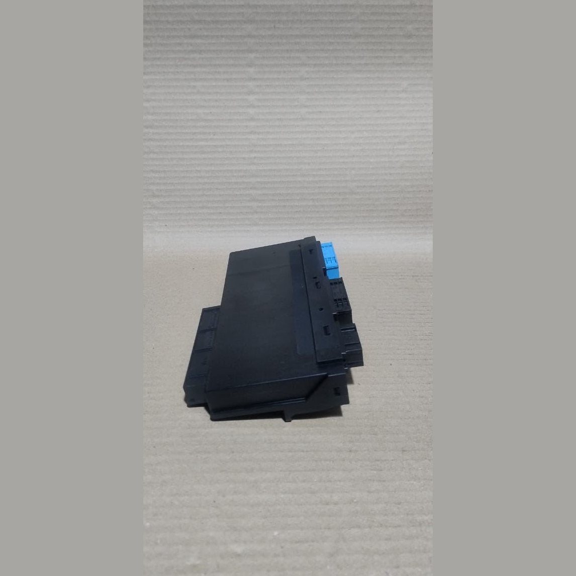 BMW F10 F11 ELECTRONIC JUNCTIONBOX JUNCTION BOX CONTROL UNIT MODULE 9312765