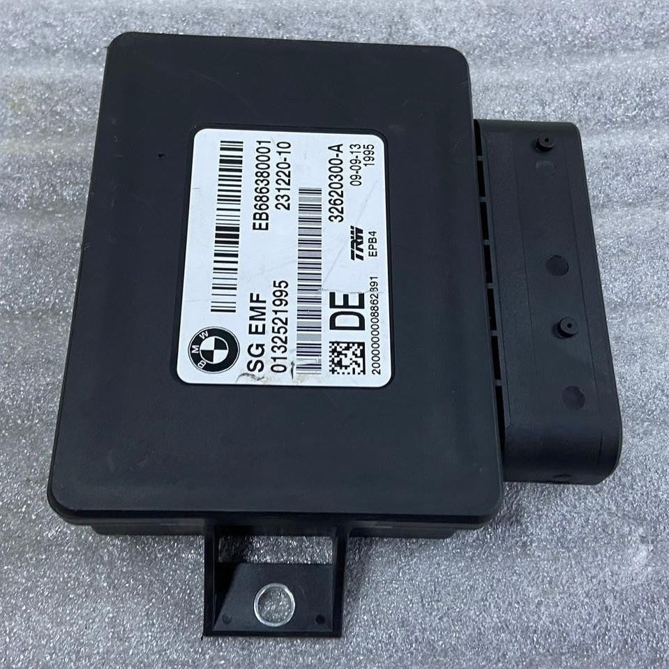 OEM BMW F10 F11 F12 EMF Module Parking Brake Unit Electric Control 6863800