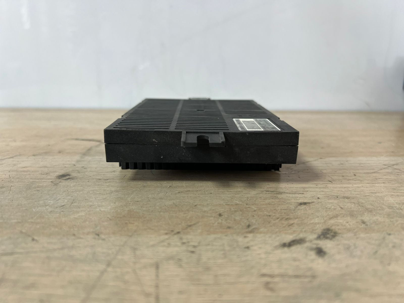 BMW 5 7 E60 E61 E65 E66 LCM ADAPTIVE HEADLIGHT LIGHT CONTROL LM DYN LWR 6943283