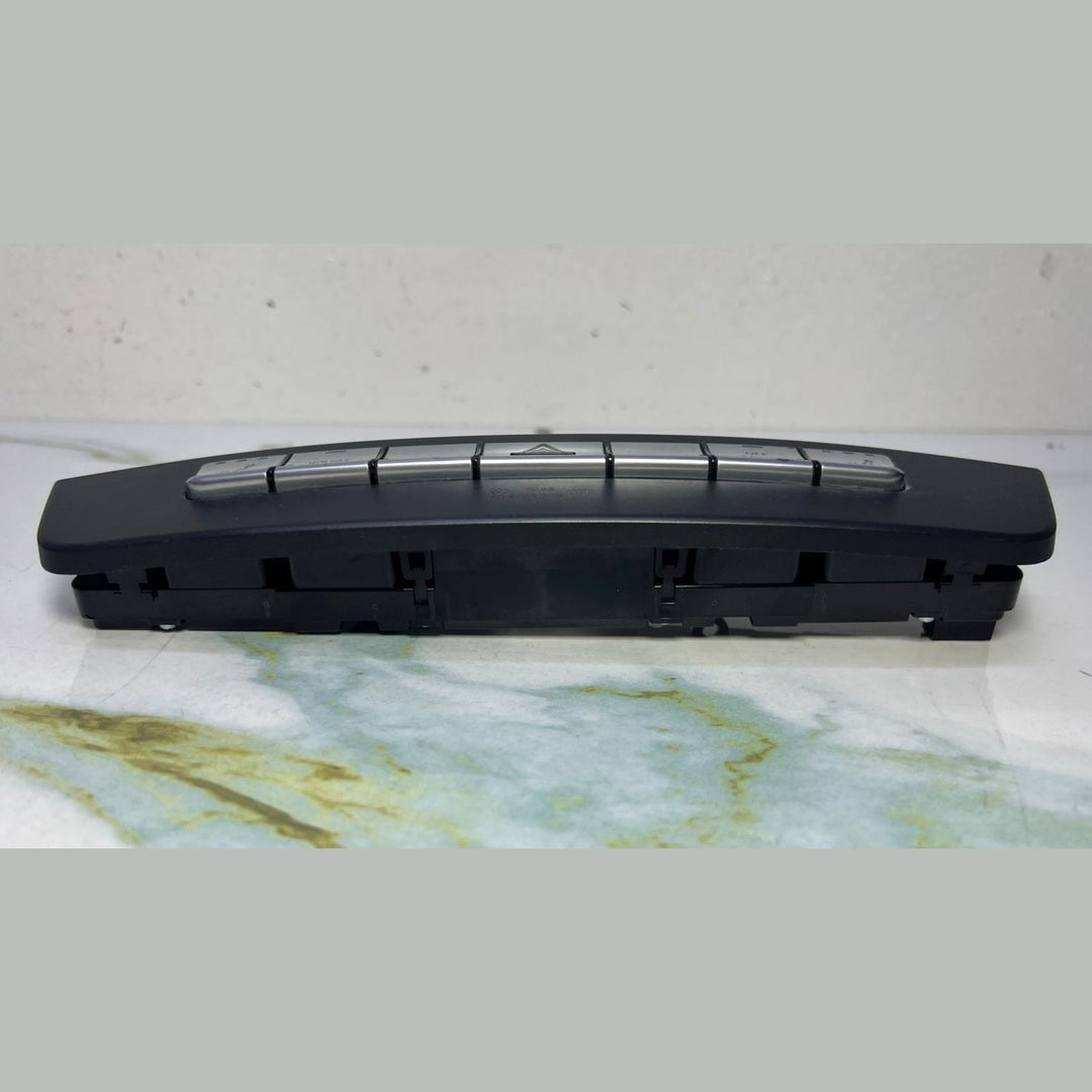 2012 Mercedes C350 Radio Navigation Receiver Control A2049050402 C-Class W204