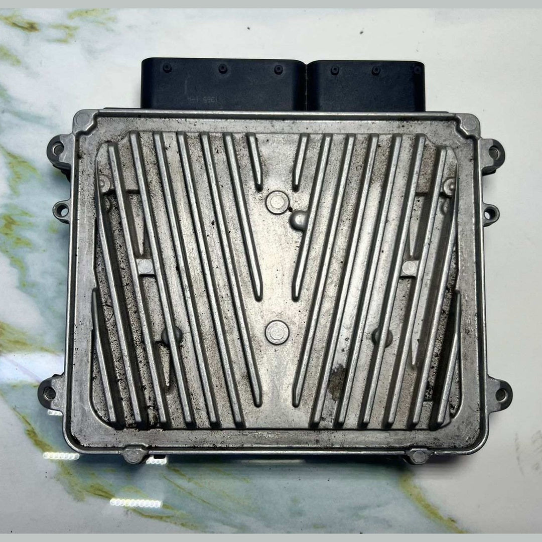 2006 Mercedes-Benz C350 Engine Control Unit A2721533779 C350, E350, CLK350