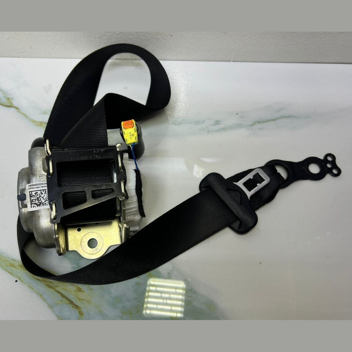 2021-2025 Mercedes-Benz W206 C-Class Rear Right Side Seat Belt A206 8600202 OEM