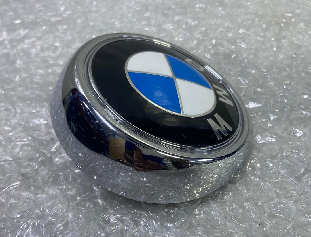 OEM BMW X6 E71 Rear Boot Trunk Emblem Badge Logo Plaque 7196559