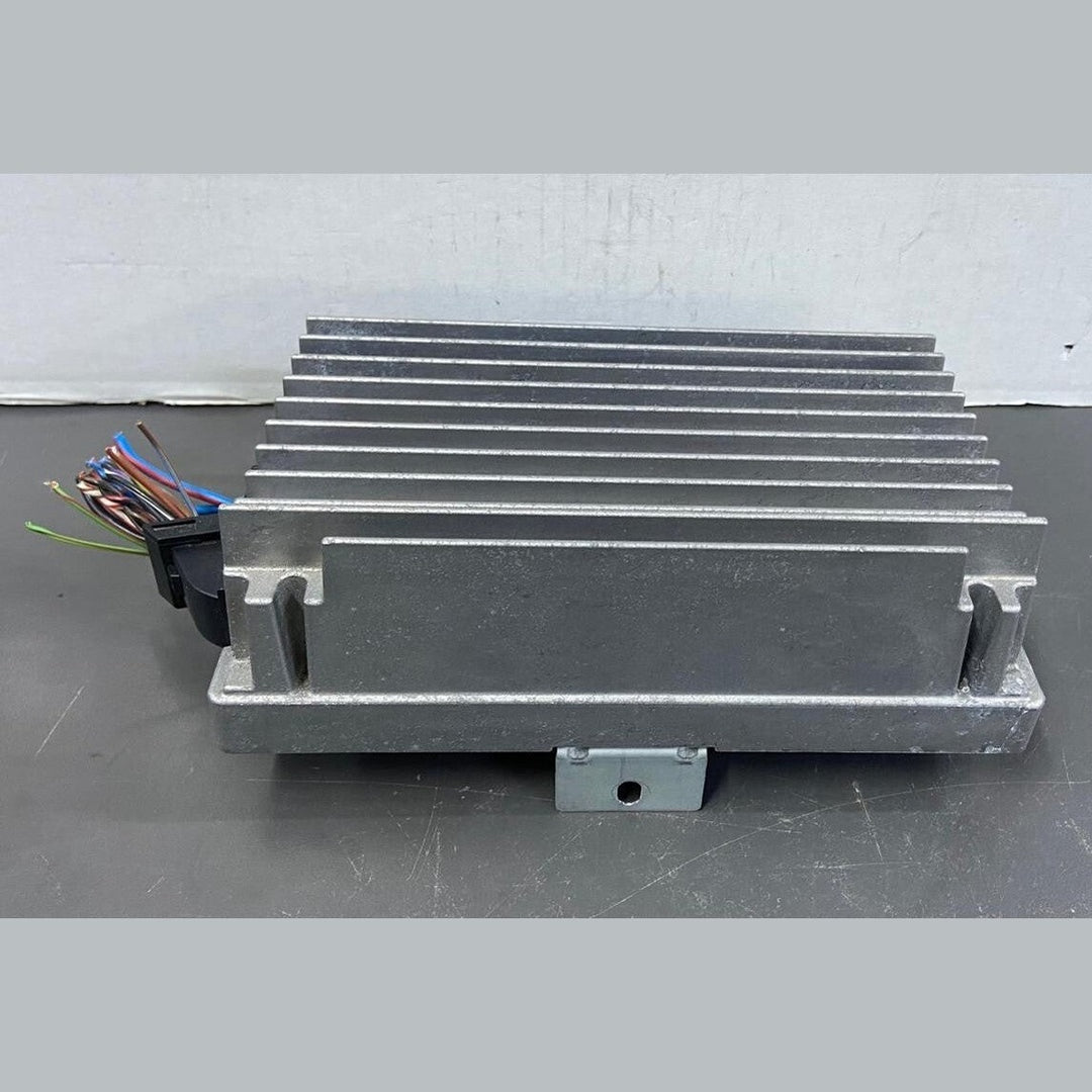 OEM BMW F30 F80 Sedan AUDIO RADIO SOUND HiFi SYSTEM AMPLIFIER  9312447