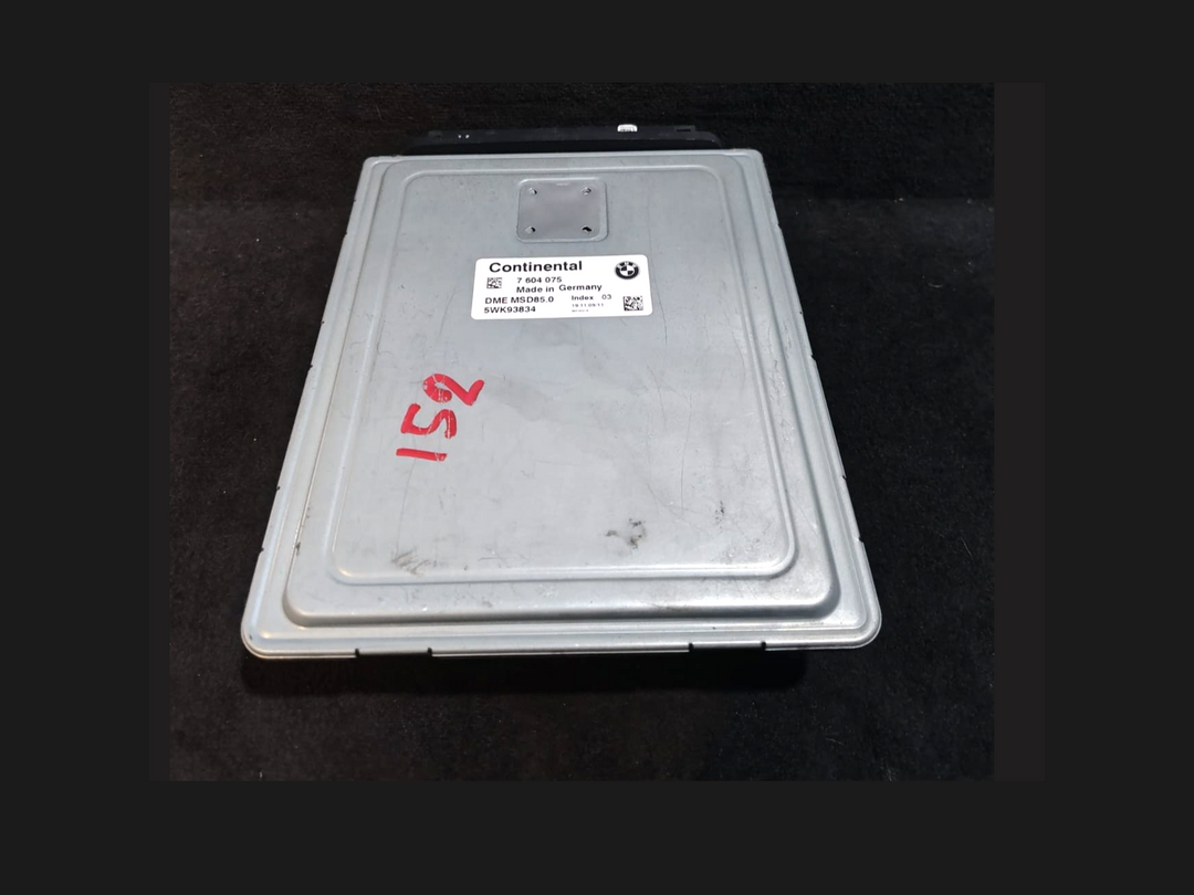 BMW 750i F02 N63 ENGINE CONTROL ECU UNIT   MSD85.01214 - 7604075