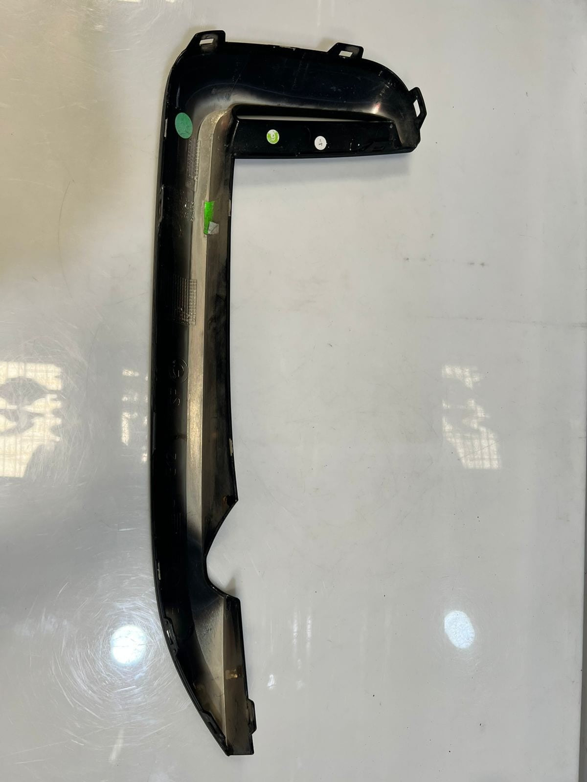 2016-2019 BMW 7 Series G11 G12 740i 750I Front Bumper Trim 8061118 OEM