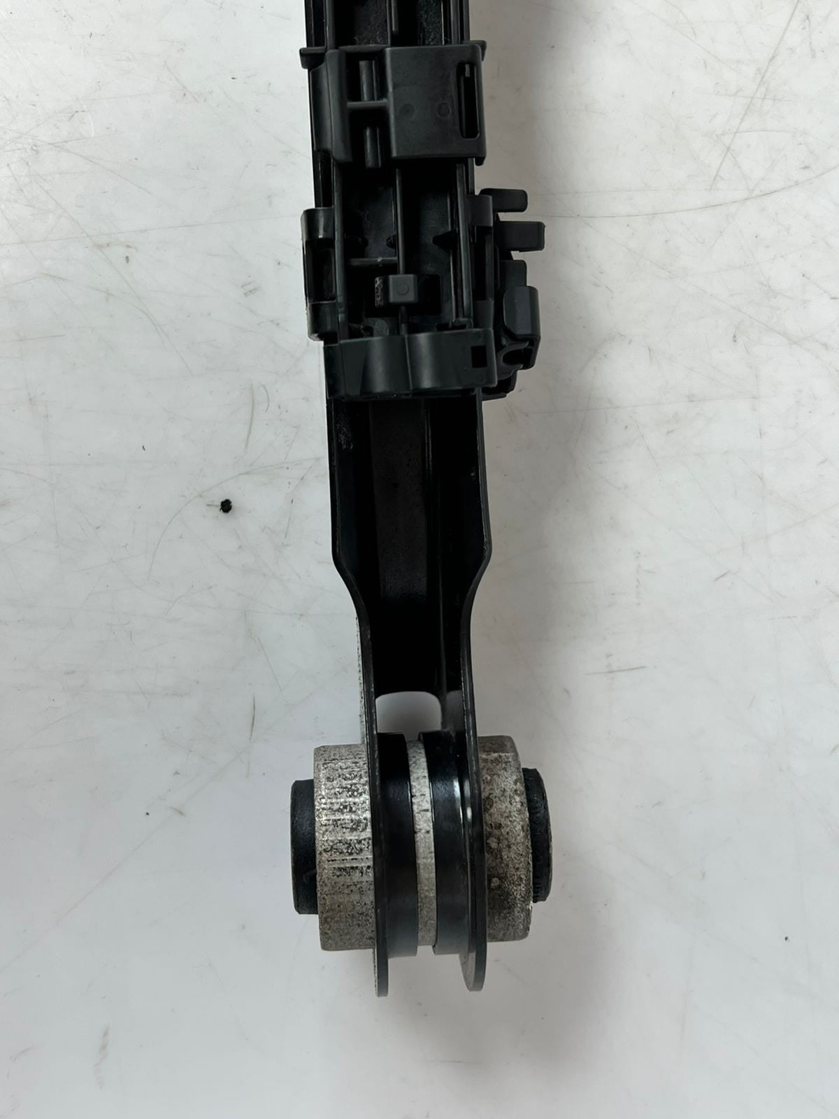 2013-2018 BMW 320i 3 Series F30 and 4 Series Rear Upper Control Arm 6792519 OEM