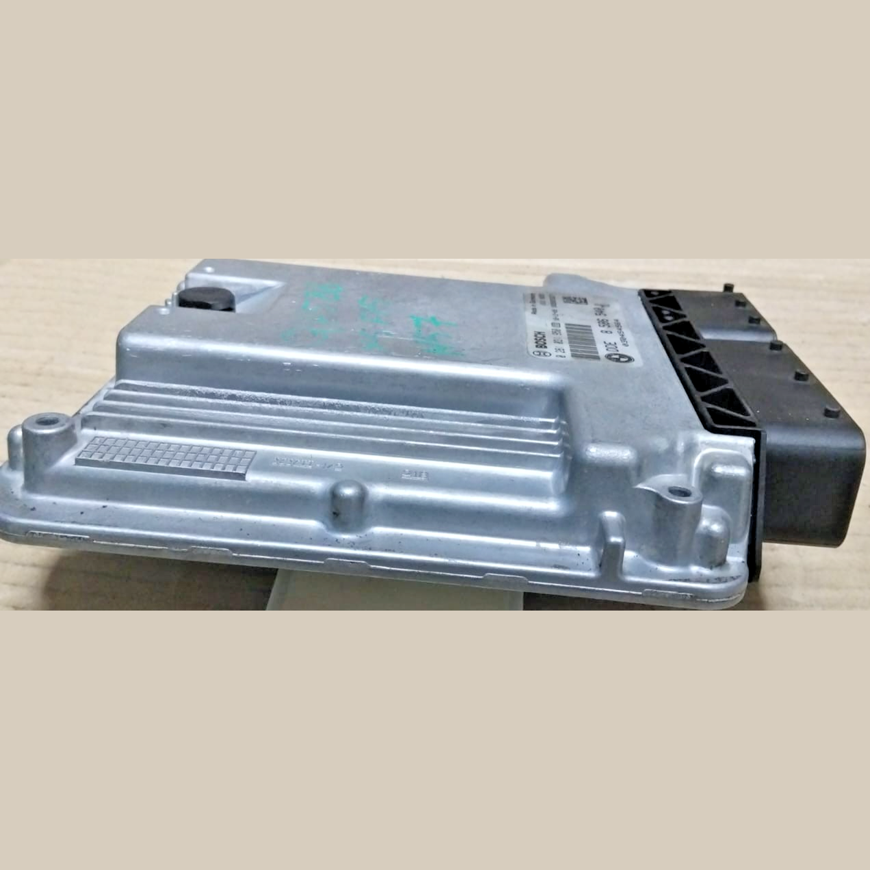 BMW X5 F15 DIESEL 3.0D 2015 OEM Engine Control Module ECU Unit DDE 8586540