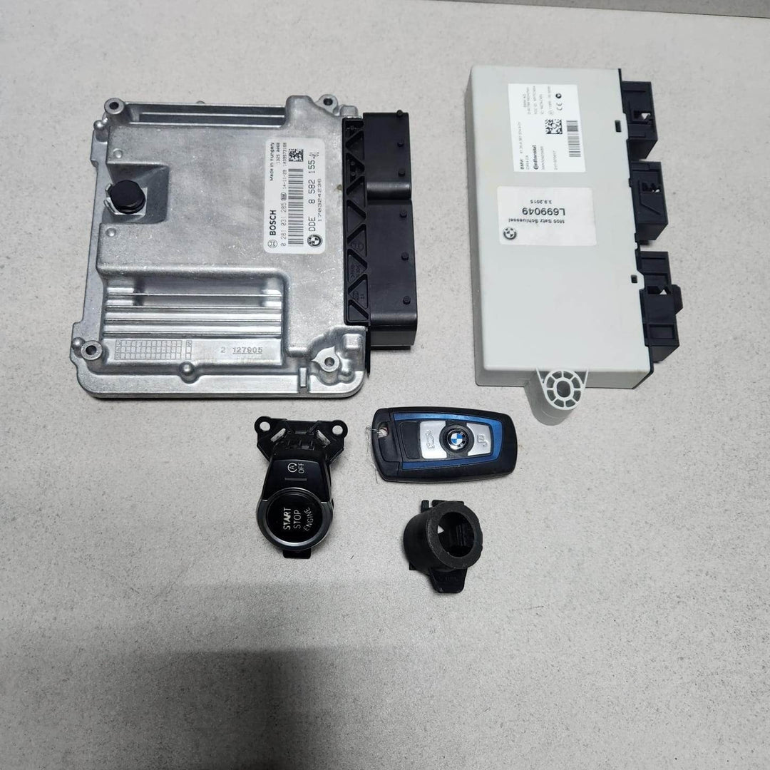 BMW Engine Control Unit 8582155 X3 F25 LCI DIESEL B47 ECU SET DIESEL