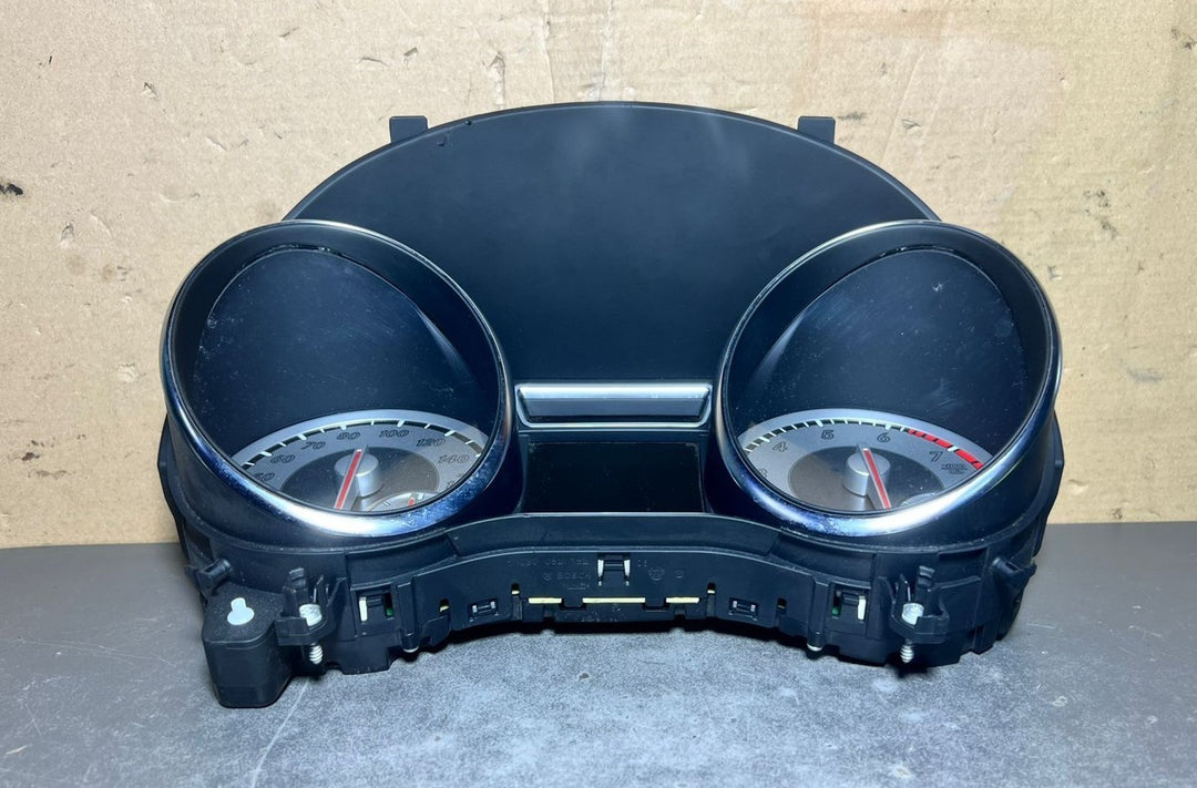 14-17 Mercedes-Benz W117 CLA 250 Instrument Cluster Speedometer A117 9007600 OEM