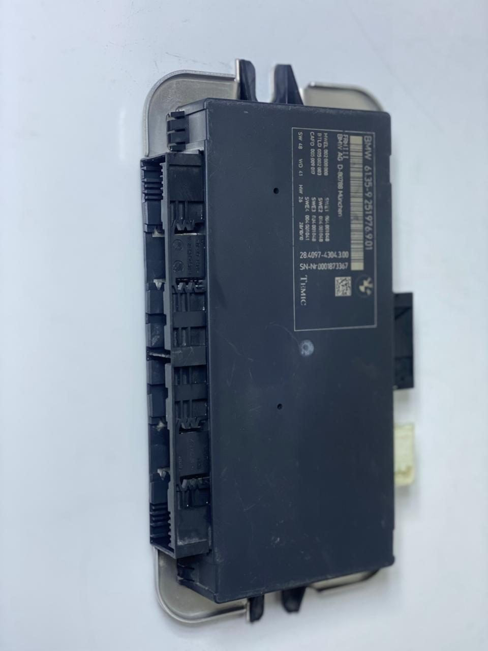 2011-2015 BMW 550i F01 F02 F07 F10 F11 F25 FOOTWELL MODULE 9251976 OEM