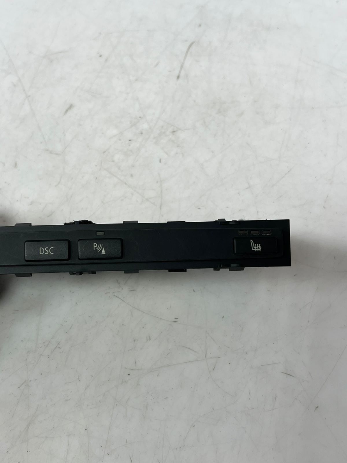 2004 BMW 530i 5 Series E60 E61 Seat Heater Switch 6949453 OEM