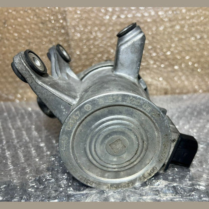 14-18 Mercedes-Benz W205 C-Class M274 Water Pump For Engine Cooling A274 2000207