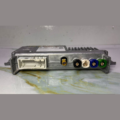 Mercedes-Benz Parking Aid Control Module A 000 900 28 20 GL350