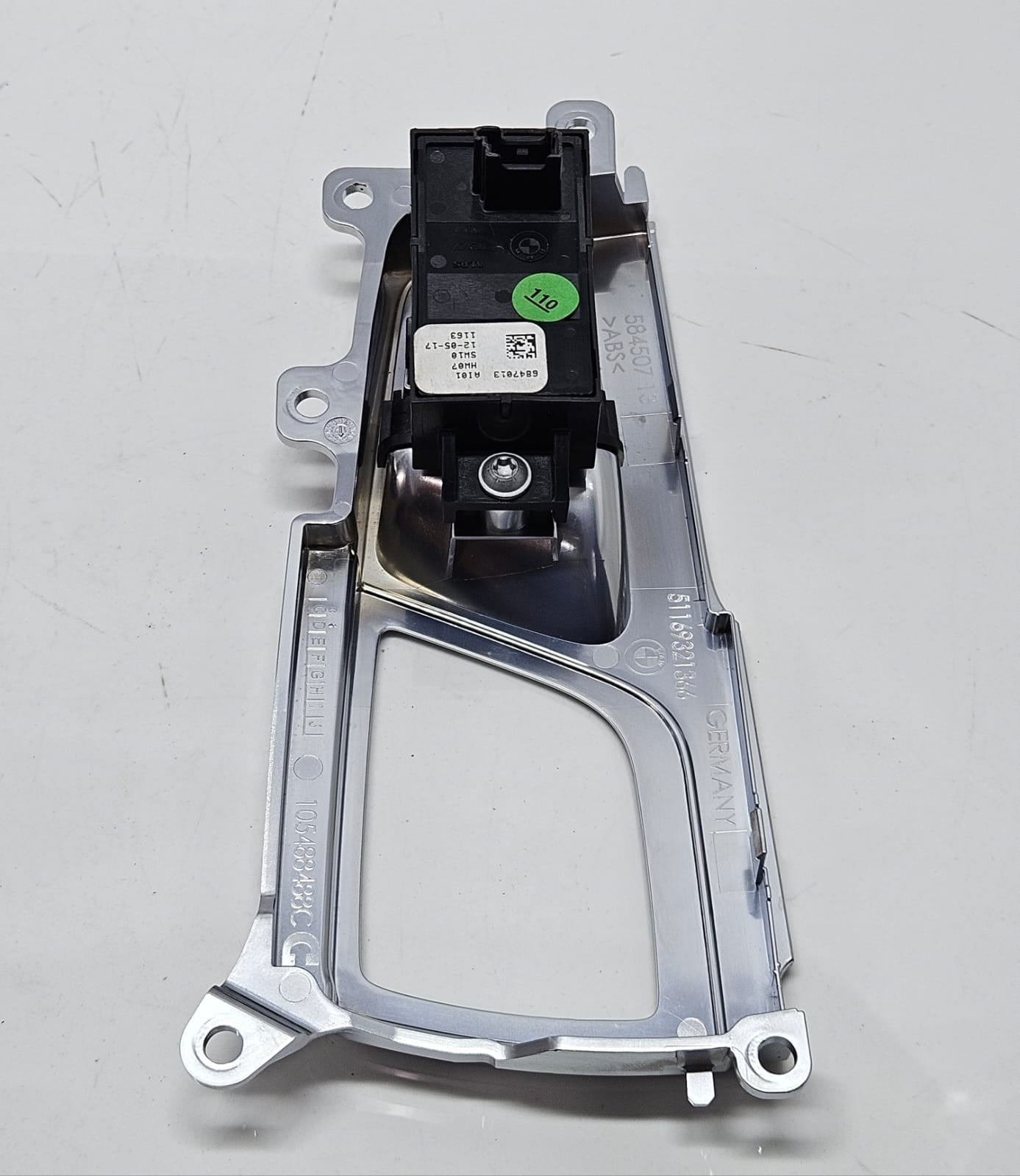 6847013-2017-2018 BMW M760Li xDrive G11 G12 Parking Brake Switch OEM