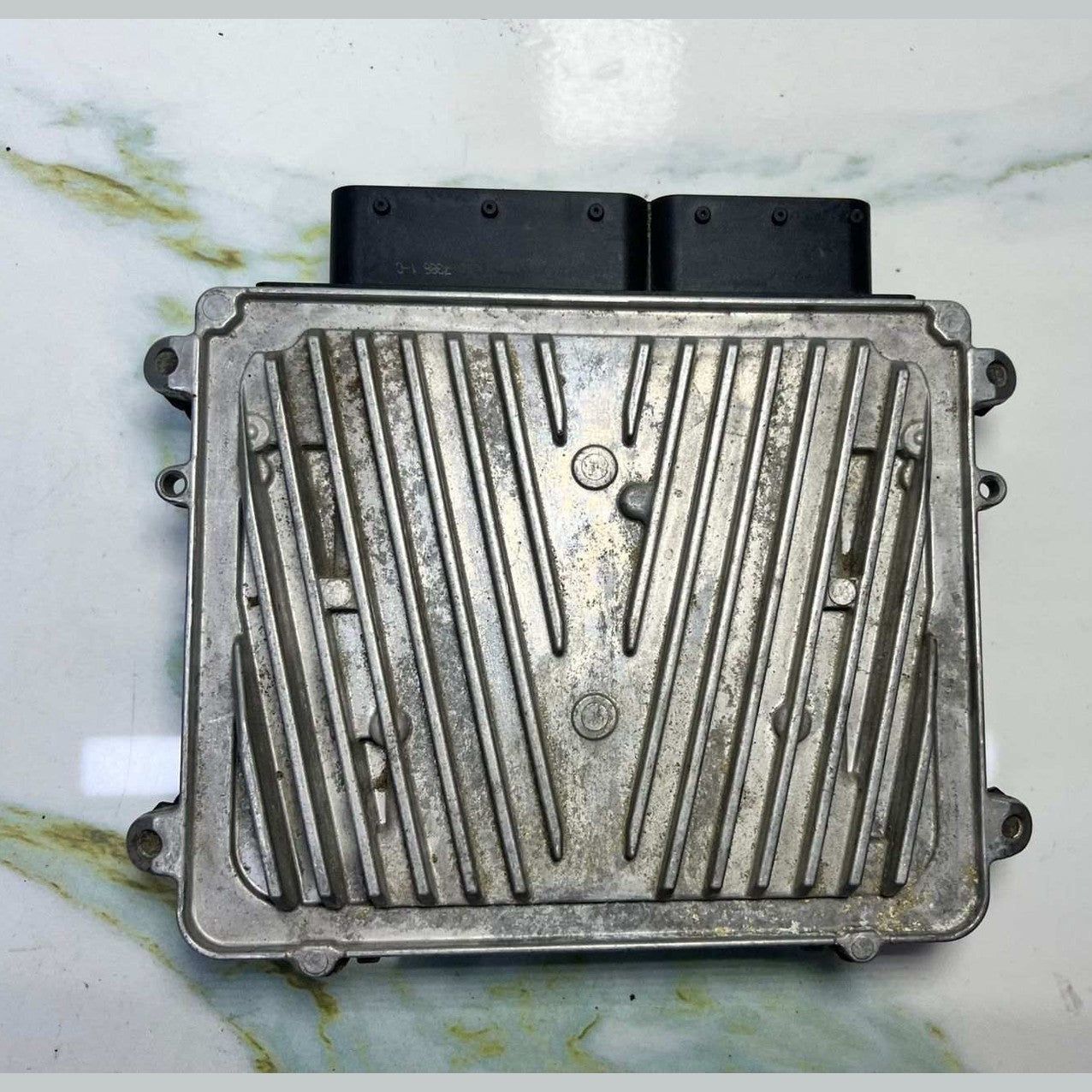 2006-2012 Mercedes-Benz W211 E350 Engine Control Module A2721533291 CLK350