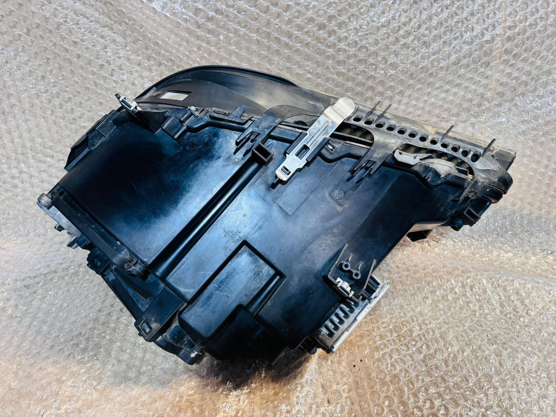 Bmw 7 Series 740LI 2009-2012 F02 Xenon Right side Headlamp 7182138