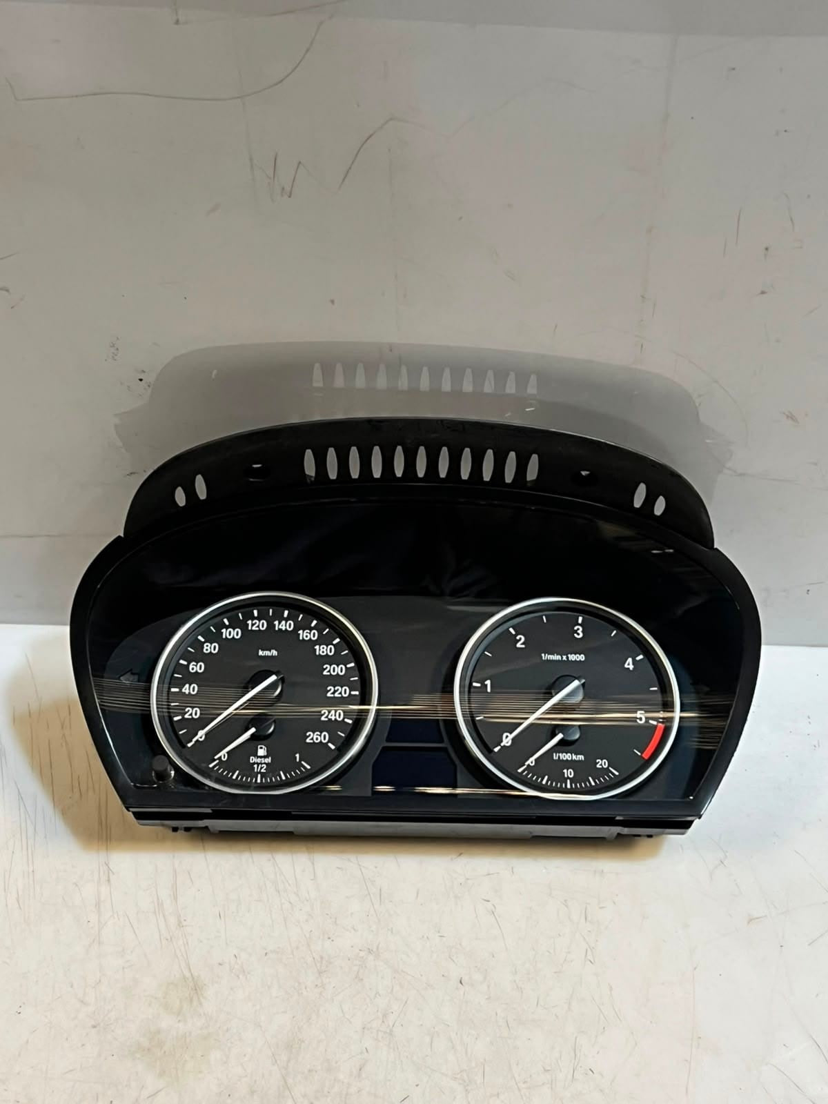 2009-2011 BMW X5 E70 3.0D and 3.5D Speedometer Instrument Cluster 9195690 OEM